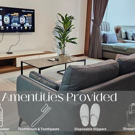 Deluxe Seaview Suite Twin Bed By The Only Bnb Tanjung Tokong Εξωτερικό φωτογραφία
