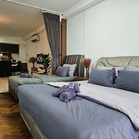 Deluxe Seaview Suite Twin Bed By The Only Bnb Tanjung Tokong Εξωτερικό φωτογραφία